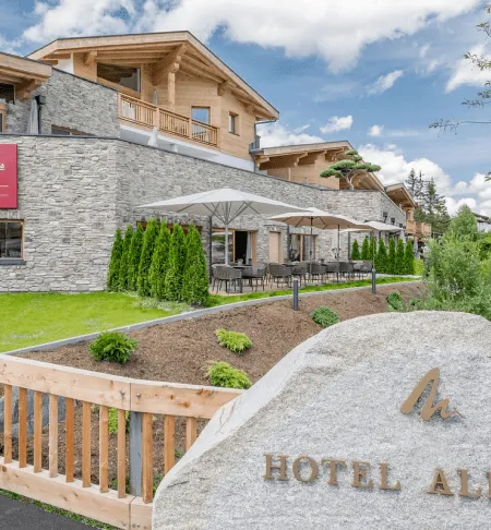  Das Wellnesshotel Cervosa Gourmet & Spa
                                        in Serfaus im Tiroler Oberland ist eine
                                        wahre Perle der Alpen.