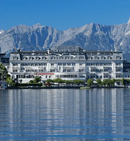 Mit einem Aufenthalt im Grandhotel Zell am See genießen Sie alle Annehmlichkeiten, die Zell am See in unmittelbarer Nähe zu bieten hat.